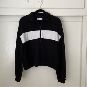 Hollister small collared sweater